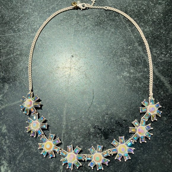 CREWCUTS BY J. CREW PINK & IRIDESCENT CRYSTAL STATEMENT NECKLACE NWOT - Picture 2 of 11